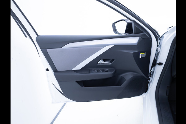 Opel Astra Electric 54 kWh Bus. Ed. | 8 jr. garantie | AGR Stoelen | Stoel- & Stuiurverwarming | Navigatie | Camera | Adaptieve Cruise, Draadloze tel. lader, Apple Carplay, Adroid auto,  Extra getint glas achter,