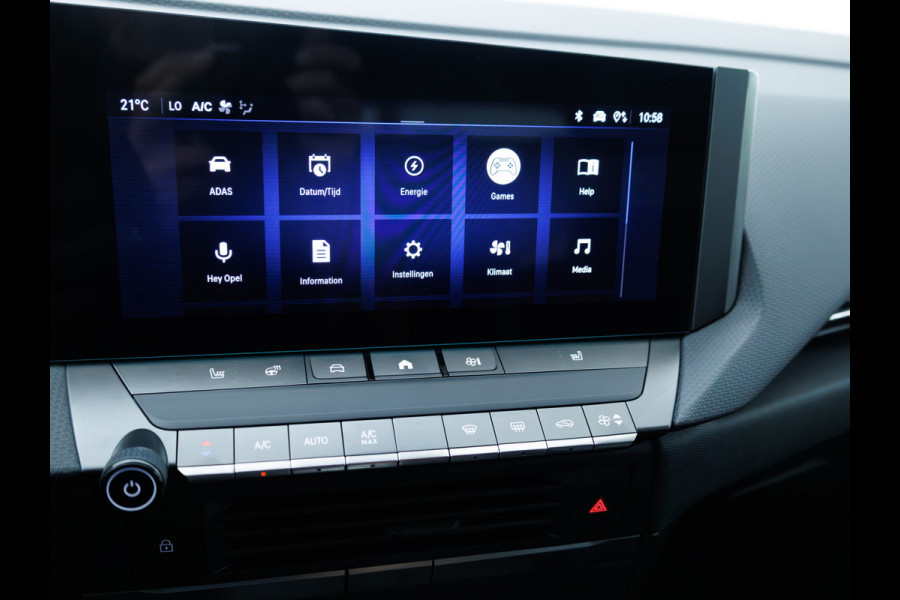 Opel Astra Electric 54 kWh Bus. Ed. | 8 jr. garantie | AGR Stoelen | Stoel- & Stuiurverwarming | Navigatie | Camera | Adaptieve Cruise, Draadloze tel. lader, Apple Carplay, Adroid auto,  Extra getint glas achter,