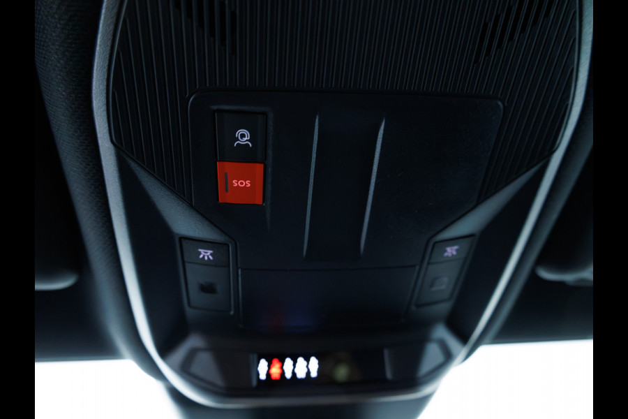 Opel Astra Electric 54 kWh Bus. Ed. | 8 jr. garantie | AGR Stoelen | Stoel- & Stuiurverwarming | Navigatie | Camera | Adaptieve Cruise, Draadloze tel. lader, Apple Carplay, Adroid auto,  Extra getint glas achter,