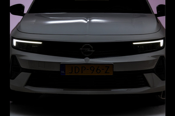 Opel Astra Electric 54 kWh Bus. Ed. | 8 jr. garantie | AGR Stoelen | Stoel- & Stuiurverwarming | Navigatie | Camera | Adaptieve Cruise, Draadloze tel. lader, Apple Carplay, Adroid auto,  Extra getint glas achter,