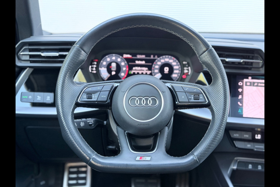 Audi A3 Limousine 30 TFSI S edition Pano/AppleCarPlay/Acc