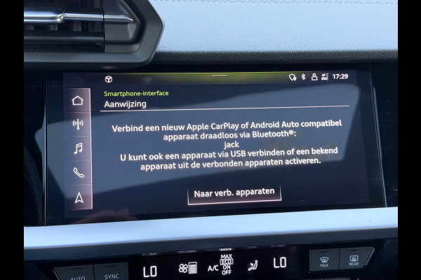 Audi A3 Limousine 30 TFSI S edition Pano/AppleCarPlay/Acc