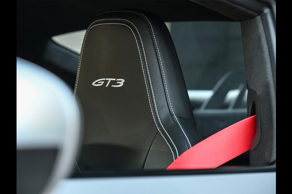 Porsche 911 4.0 GT3 | NL-Auto | Dealeronderhouden | Sport Chrono | Achterasbesturing | Race-Tex Hemelbekleding | 18 Wegs Verst. Stoelen | Camera | Hefsysteem Vooras |
