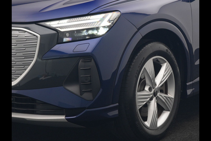Audi Q4 e-tron 55 Quattro Advanced edition 82 kWh 340pk | Panodak | Adaptive Cruise | Head Up | Sonos Audio | Camera | Matrix LED | Stoelen & Stuur Verwarmd | Blis | Apple Carplay | Navigatie | DAB |