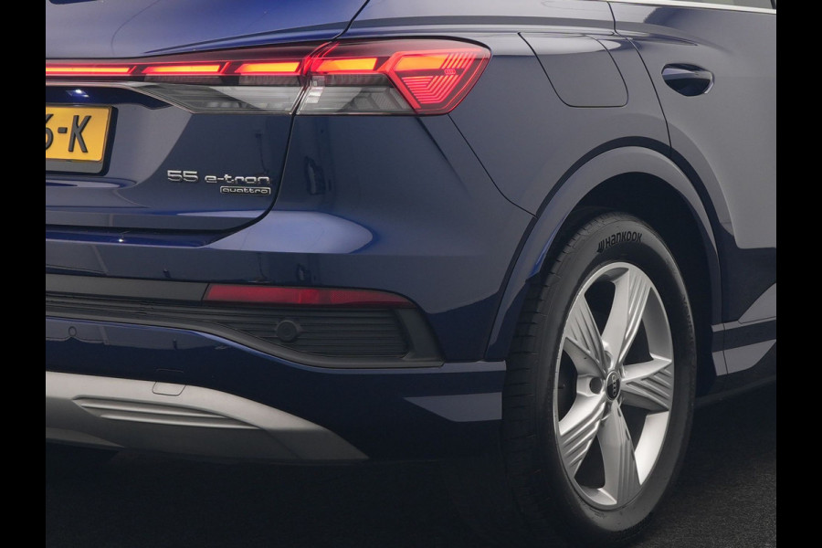 Audi Q4 e-tron 55 Quattro Advanced edition 82 kWh 340pk | Panodak | Adaptive Cruise | Head Up | Sonos Audio | Camera | Matrix LED | Stoelen & Stuur Verwarmd | Blis | Apple Carplay | Navigatie | DAB |