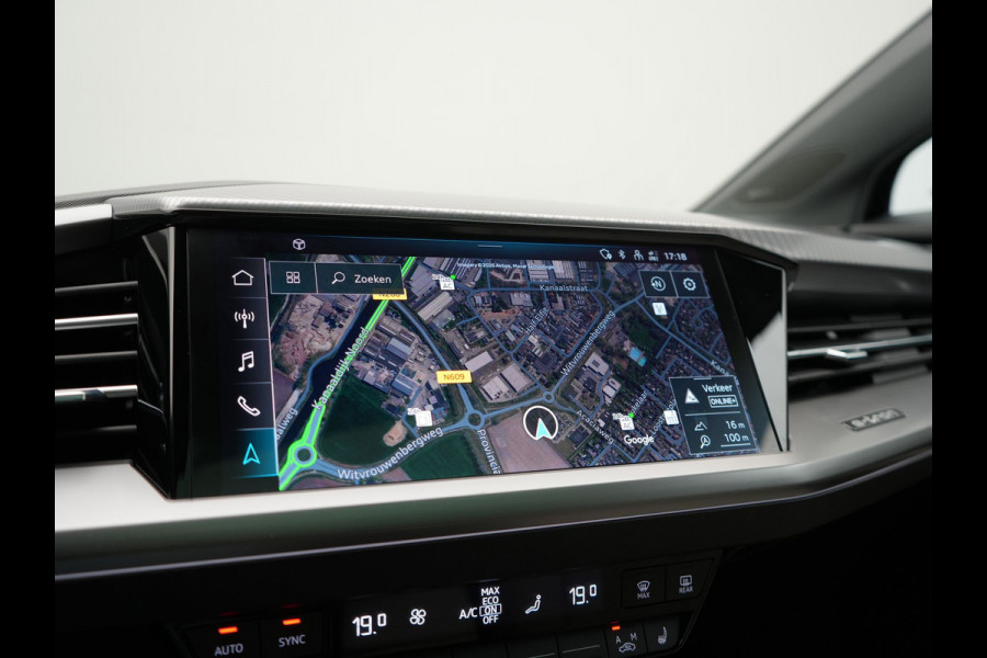 Audi Q4 e-tron 55 Quattro Advanced edition 82 kWh 340pk | Panodak | Adaptive Cruise | Head Up | Sonos Audio | Camera | Matrix LED | Stoelen & Stuur Verwarmd | Blis | Apple Carplay | Navigatie | DAB |