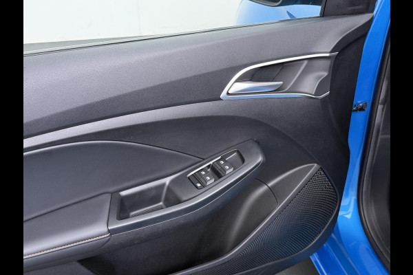 MG MG3 Hybrid+ 1.5 Hybrid+ Luxury VAN:22.900,- VOOR:19.330,- UW HERFSTVOORDEEL:3.570,-| ONDERHOUD GEHAD BIJ DEALER, DIRECT LEVERBAAR | 7 JAAR MG FABRIEKS GARANTIE TM 02-2032 | STOEL + STUURVERWARMING | 360 CAMERA | ADAP. CRUISE | DODE HOEK | KEYLESS | APPLE CARPLAY |