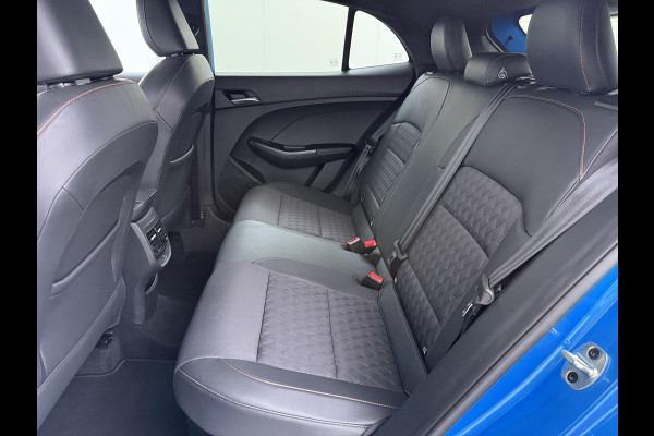MG MG3 Hybrid+ 1.5 Hybrid+ Luxury VAN:22.900,- VOOR:19.330,- UW HERFSTVOORDEEL:3.570,-| ONDERHOUD GEHAD BIJ DEALER, DIRECT LEVERBAAR | 7 JAAR MG FABRIEKS GARANTIE TM 02-2032 | STOEL + STUURVERWARMING | 360 CAMERA | ADAP. CRUISE | DODE HOEK | KEYLESS | APPLE CARPLAY |