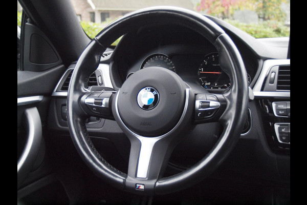 BMW 4 Serie Gran Coupé 420i High Executive | M-Pakket | Panoramadak | Trekhaak | NL-Auto |
