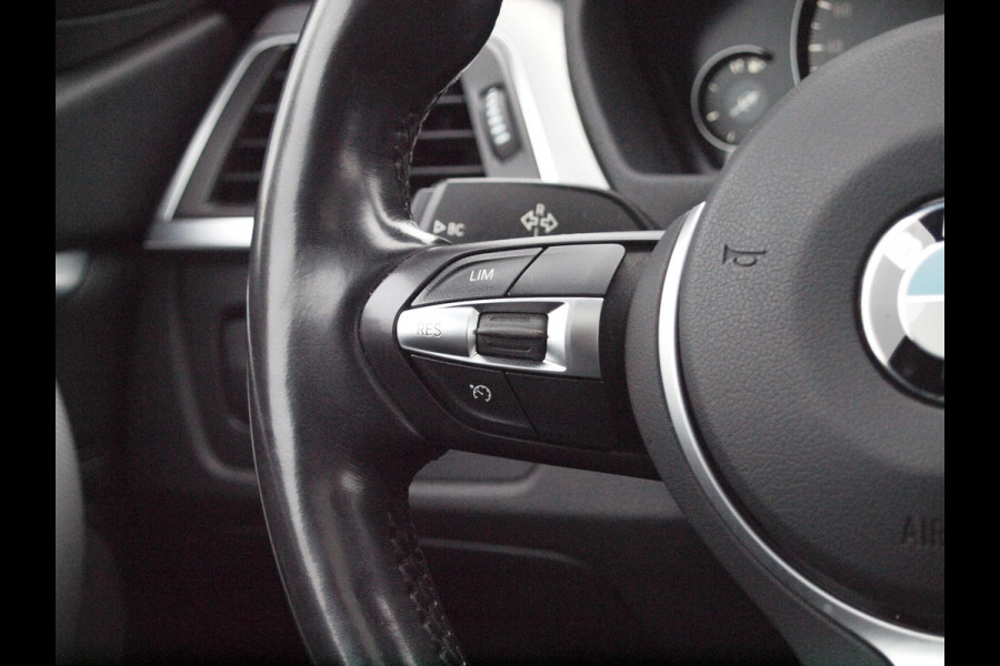BMW 4 Serie Gran Coupé 420i High Executive | M-Pakket | Panoramadak | Trekhaak | NL-Auto |