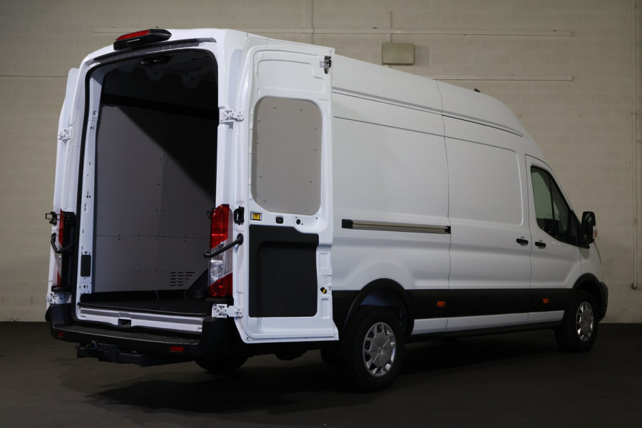 Ford Transit 350 2.0 TDCI L4 H3 130pk Navigatie 270gr Achterdeuren