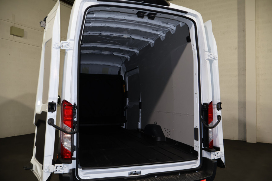 Ford Transit 350 2.0 TDCI L4 H3 130pk Navigatie 270gr Achterdeuren