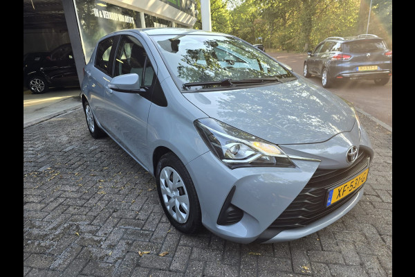 Toyota Yaris 1.5 VVT-i Active | 2E EIGENAAR | 3/6 OF 12 MND GARANTIE | CAMERA | AIRCO | NW APK |
