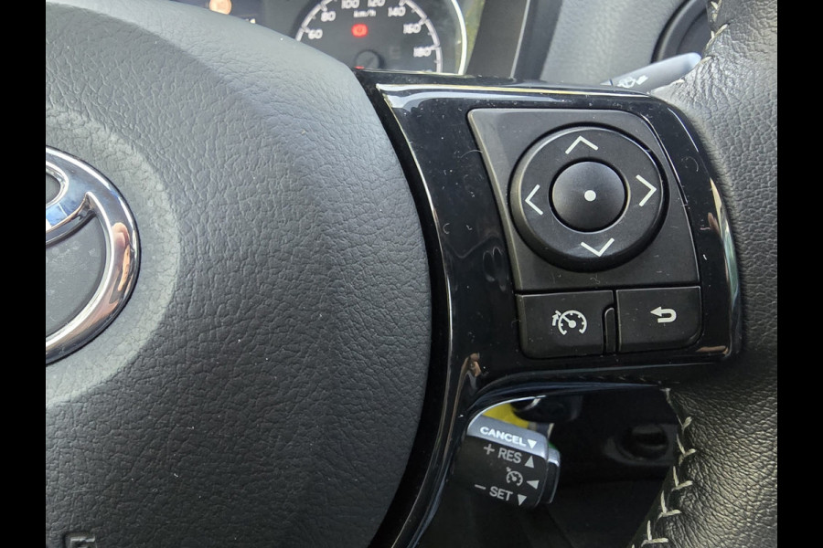 Toyota Yaris 1.5 VVT-i Active | 2E EIGENAAR | 3/6 OF 12 MND GARANTIE | CAMERA | AIRCO | NW APK |