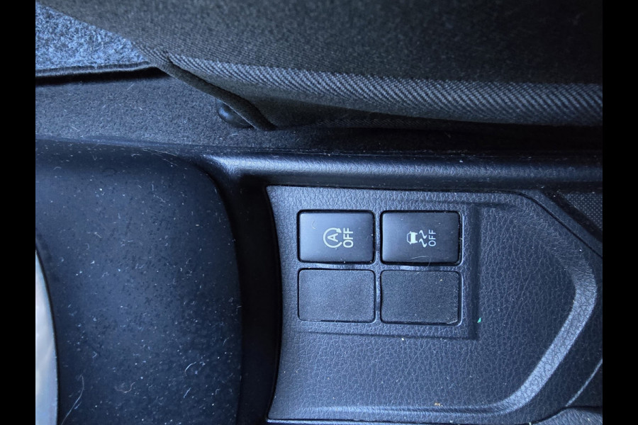 Toyota Yaris 1.5 VVT-i Active | 2E EIGENAAR | 3/6 OF 12 MND GARANTIE | CAMERA | AIRCO | NW APK |