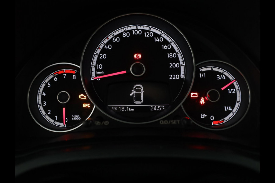 Volkswagen up! 1.0 65 pk | Navigatie via App | Airco | Parkeersensoren achter | Achteruitrijcamera | Cruise control |