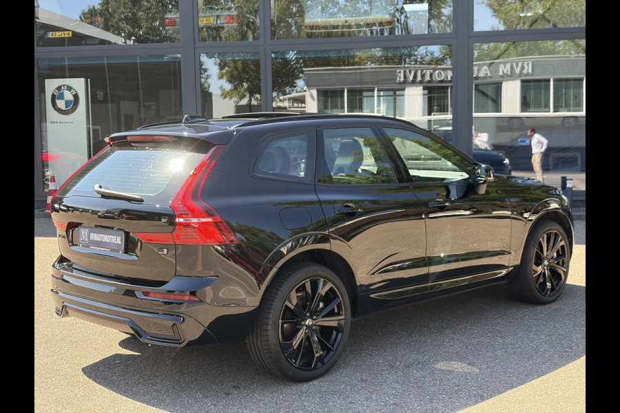 Volvo XC60 2.0 T6 Plug-in hybrid AWD Plus Black Edition EL. TREKHAAK | DEALER ONDERHOUDEN | STOEL VERWARMING VOOR EN ACHTER | PANORAMA DAK | 360 GRADEN CAMERA | ELEK. STOELEN MET GEHEUGEN | 12 MAANDEN BOVAG GARANTIE