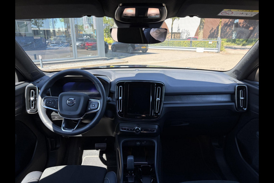 Volvo XC40 Plus Recharge Pure Electric 2WD SOH: 94% | STOEL / STUUR VERWARMING | VELGEN LICHT METAAL 20'' | ELEK. ACHTERKLEP | PILOT ASSIST