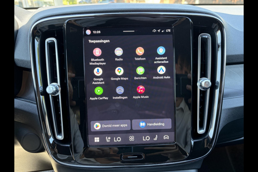 Volvo XC40 Plus Recharge Pure Electric 2WD SOH: 94% | STOEL / STUUR VERWARMING | VELGEN LICHT METAAL 20'' | ELEK. ACHTERKLEP | PILOT ASSIST