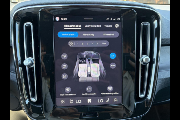 Volvo XC40 Plus Recharge Pure Electric 2WD SOH: 94% | STOEL / STUUR VERWARMING | VELGEN LICHT METAAL 20'' | ELEK. ACHTERKLEP | PILOT ASSIST