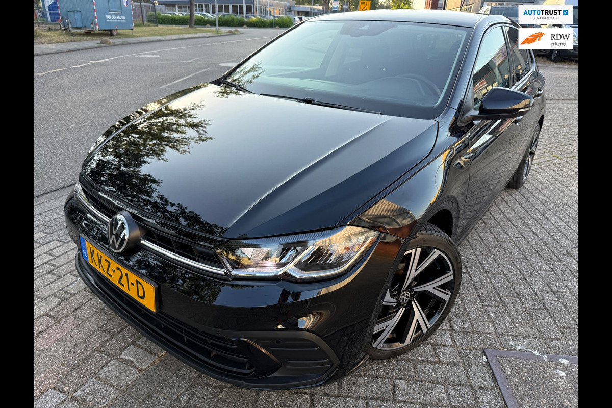 Volkswagen Polo 1.0 TSI 2023 DSG AUT SPORT KEYLESS VIRTUAL COCKPIT 18-INCH
