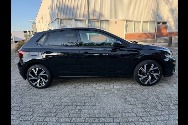 Volkswagen Polo 1.0 TSI 2023 DSG AUT SPORT KEYLESS VIRTUAL COCKPIT 18-INCH