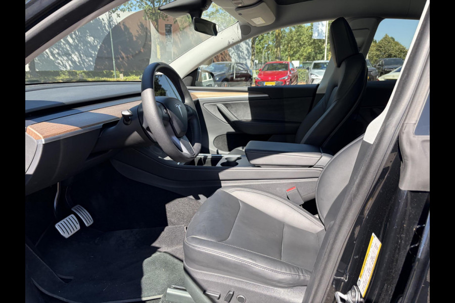 Tesla Model Y Performance AWD 75 kWh SOH 95% | 21 INCH TURBINE VELGEN| TESLA FABRIEKSGARANTIE T/M 01-2027 of 80.000KM!| RESTERENDE FABRIEKSGARANTIE OP DE HOOGVOLTACCU + AANDRIJFLIJN T/M 01-2031 of 192.000KM!