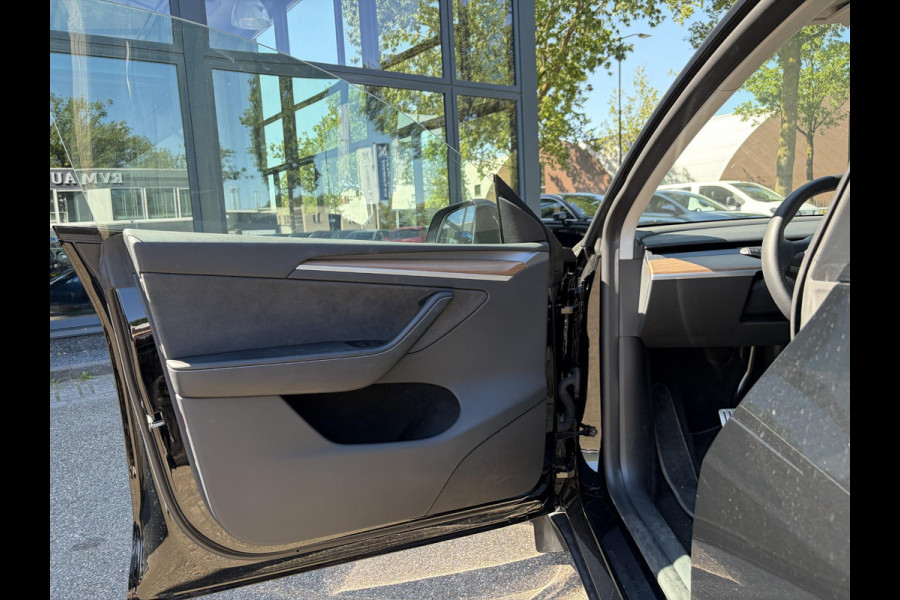 Tesla Model Y Performance AWD 75 kWh SOH 95% | 21 INCH TURBINE VELGEN| TESLA FABRIEKSGARANTIE T/M 01-2027 of 80.000KM!| RESTERENDE FABRIEKSGARANTIE OP DE HOOGVOLTACCU + AANDRIJFLIJN T/M 01-2031 of 192.000KM!