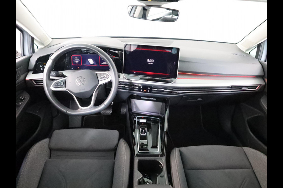 Volkswagen Golf 1.5 eHybrid Style Edition 204 pk Automaat (DSG) | Private lease vanaf €610| Navigatie via App | Parkeersensoren (Park assist) | Achteruitrijcamera | Adaptieve cruise control | Autom. airco (3 zones) |