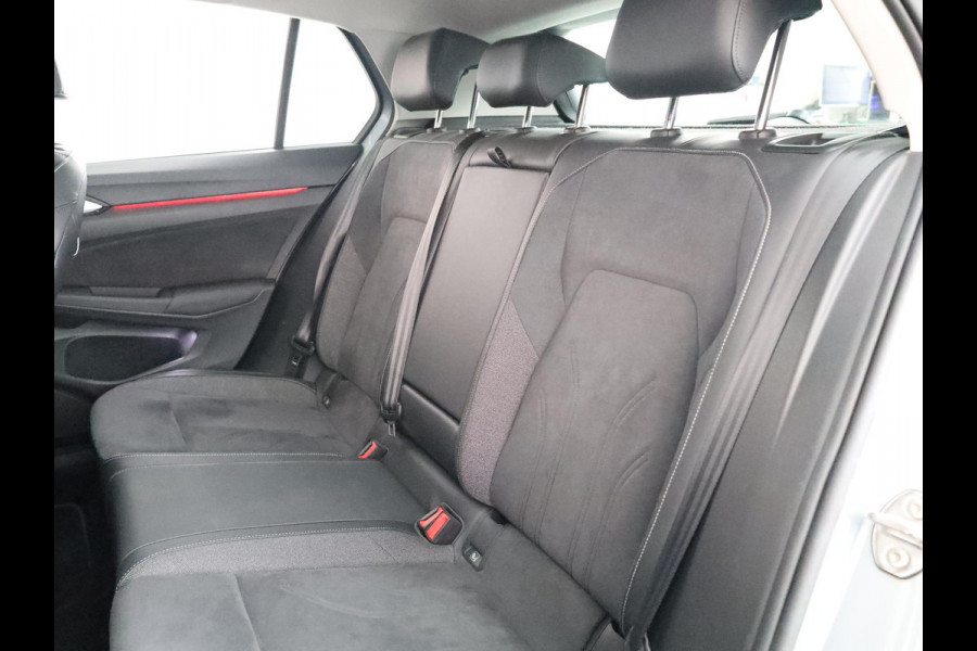 Volkswagen Golf 1.5 eHybrid Style Edition 204 pk Automaat (DSG) | Private lease vanaf €610| Navigatie via App | Parkeersensoren (Park assist) | Achteruitrijcamera | Adaptieve cruise control | Autom. airco (3 zones) |