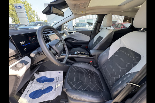 Ford Puma Gen-E Premium 47 kWh 168pk | Driver Assistance Pack | Winterpack | Panoramadak |
