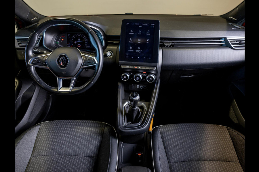 Renault Clio 1.0 TCe Intens 101pk / Achteruitrijcamera / Navigatie / Airco / Klimaatregeling / Apple carplay /