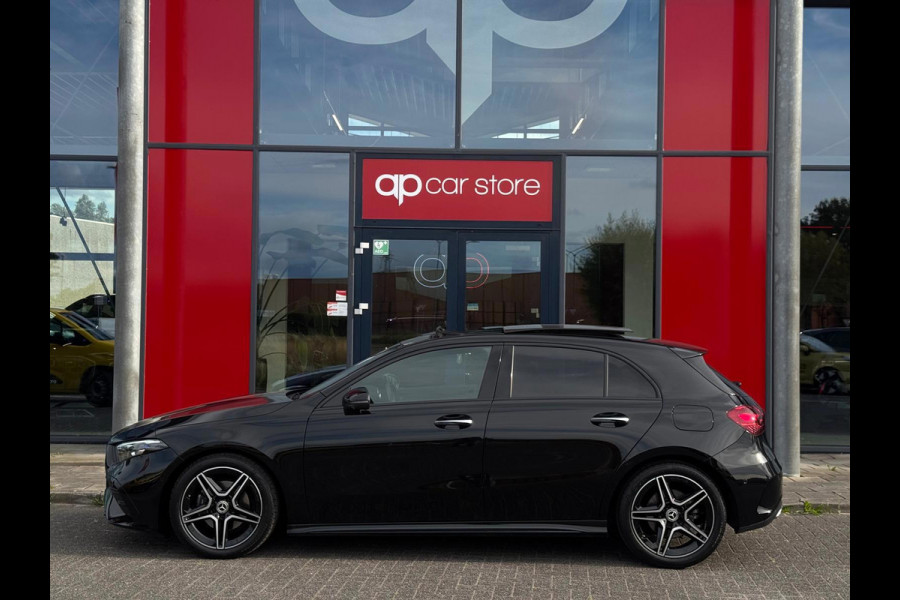 Mercedes-Benz A-Klasse 200 AMG Facelift | Panorama | Head Up | Memory Seats | Sfeer verlichting | Camera voor - achter | Carplay |
