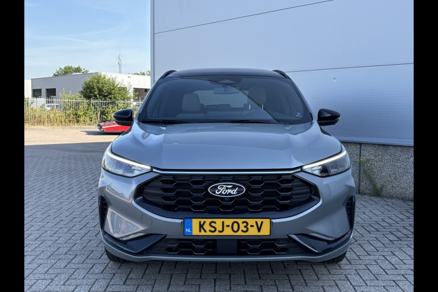 Ford Kuga 2.5 FHEV Sound Edtition. PANORAMADAK!