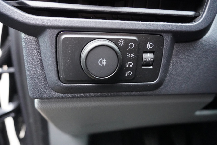 Ford Transit Custom 300L 2.0 TDCI 136PK L2H1 Trend Nr. V020 | Airco | Cruise | Camera | Apple CP & Android Auto