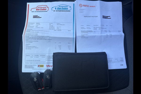 Opel Grandland X 1.2 Turbo 120Y EDITION NAVI/CARPLAY/CAMERA
