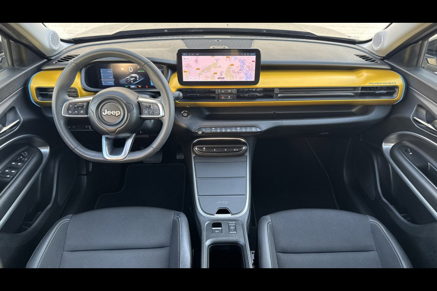 Jeep Avenger Summit 54 kWh SOH 94% Elek a-klep Verwarmde voorruit Camera Navigatie Carplay Adapive cruise