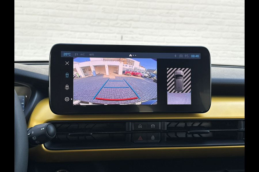 Jeep Avenger Summit 54 kWh SOH 94% Elek a-klep Verwarmde voorruit Camera Navigatie Carplay Adapive cruise