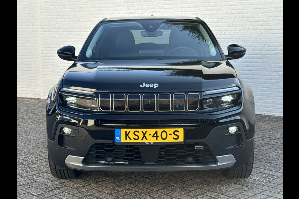 Jeep Avenger Summit 54 kWh SOH 94% Elek a-klep Verwarmde voorruit Camera Navigatie Carplay Adapive cruise