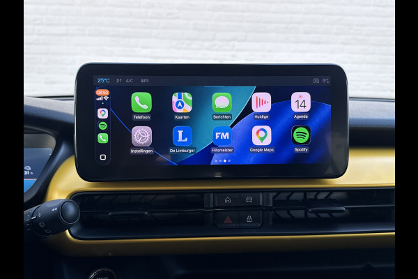 Jeep Avenger Summit 54 kWh SOH 94% Elek a-klep Verwarmde voorruit Camera Navigatie Carplay Adapive cruise