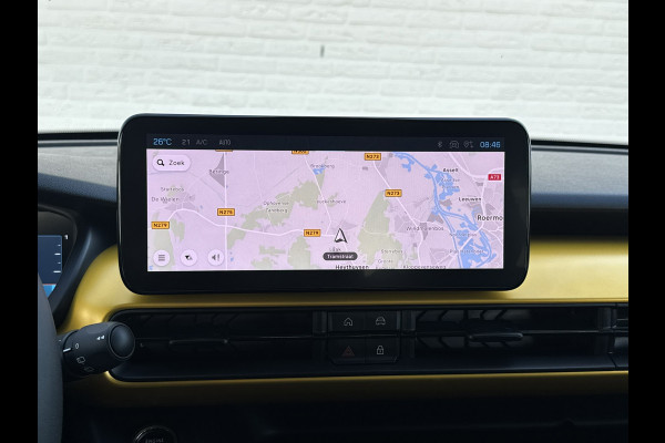 Jeep Avenger Summit 54 kWh SOH 94% Elek a-klep Verwarmde voorruit Camera Navigatie Carplay Adapive cruise