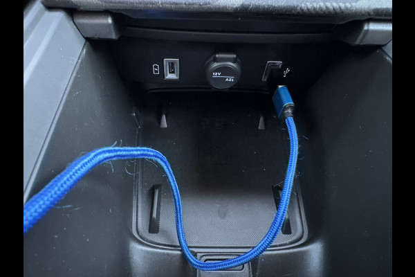 Jeep Avenger Summit 54 kWh SOH 94% Elek a-klep Verwarmde voorruit Camera Navigatie Carplay Adapive cruise