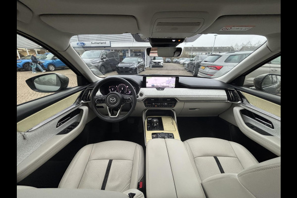 Mazda CX-60 2.5 e-SkyActiv PHEV Takumi 328 PK | Wegklapbare Trekhaak | Panoramadak | 360 graden camera | Achteruitrijcamera | Stoelverwarming |  Adaptieve Cruise Control