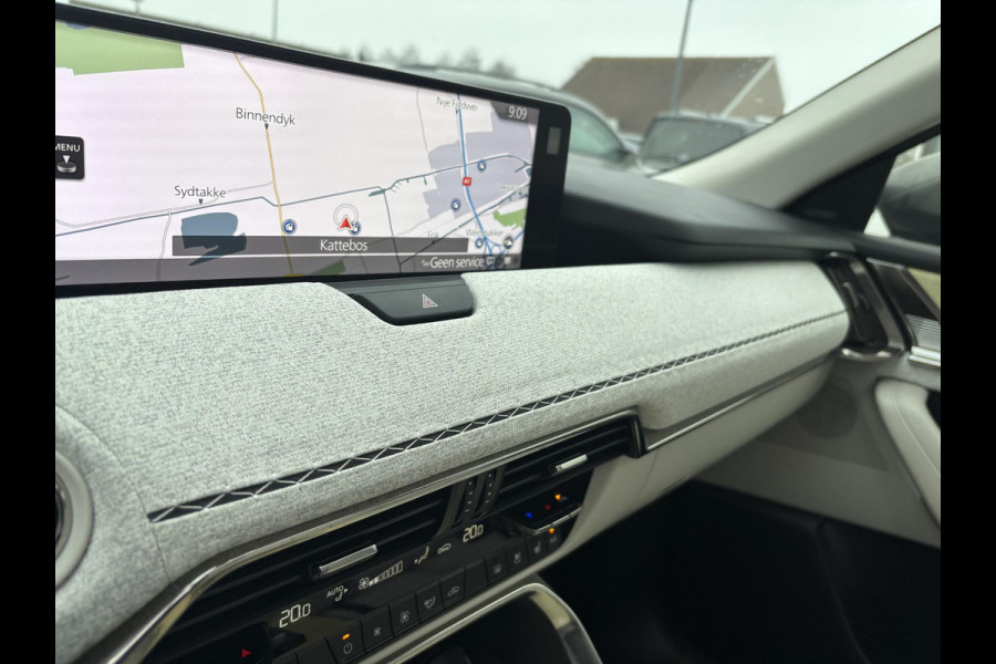 Mazda CX-60 2.5 e-SkyActiv PHEV Takumi 328 PK | Wegklapbare Trekhaak | Panoramadak | 360 graden camera | Achteruitrijcamera | Stoelverwarming |  Adaptieve Cruise Control