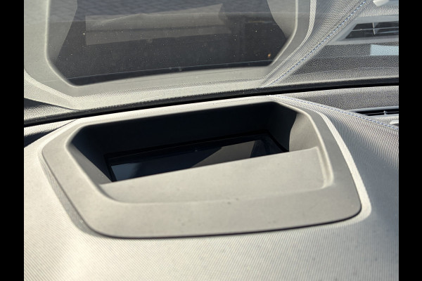 BMW 1-serie 118i Executive Edition M-Sport Zetels HUD Adapt.Cruise Carplay Camera Uitstraling!