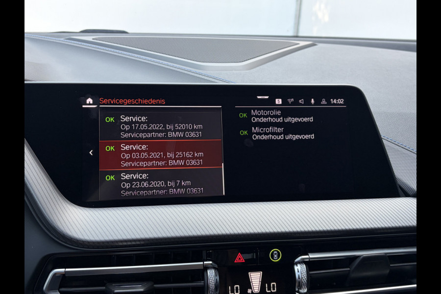 BMW 1-serie 118i Executive Edition M-Sport Zetels HUD Adapt.Cruise Carplay Camera Uitstraling!