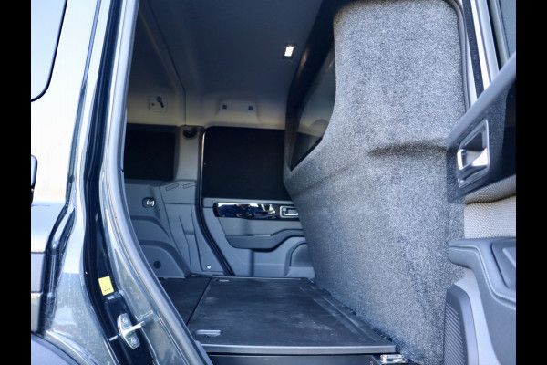 INEOS Grenadier 3.0 AUTOMAAT DIESEL 4X4 GRIJS KENTEKEN