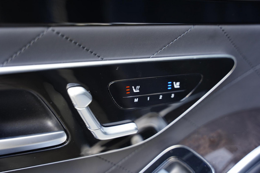 Mercedes-Benz S-Klasse S400 D 4-Matic Lang AMG Line VERKOCHT