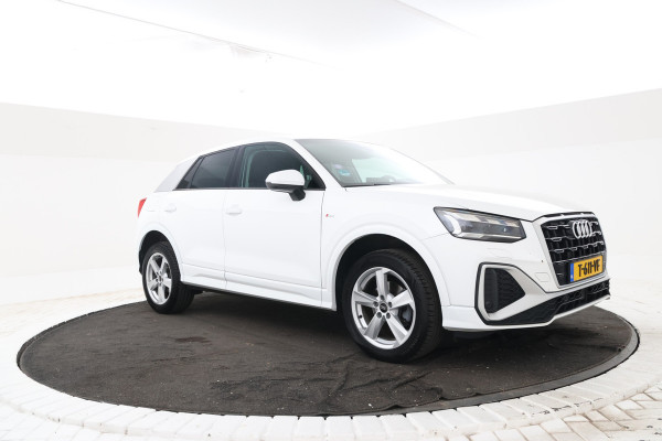 Audi Q2 35 TFSI S Edition Automaat, Sline, navigatie,