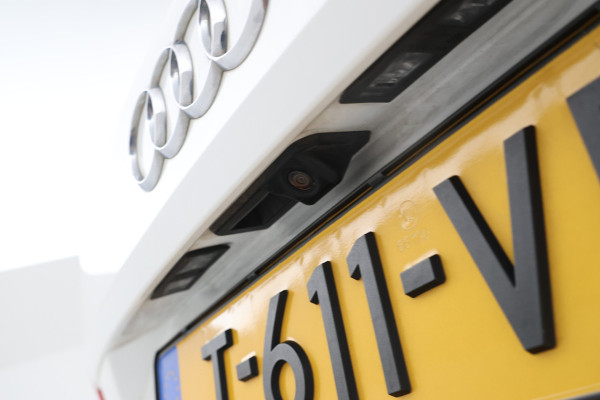 Audi Q2 35 TFSI S Edition Automaat, Sline, navigatie,